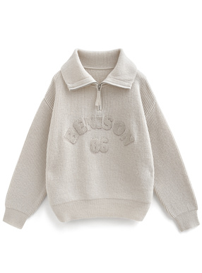 ロゴサガラ刺繍ハーフジップニットトップス