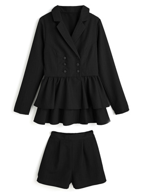 ティアードフリルテーラードジャケット×ショートパンツセットアップ