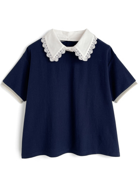 レース襟付きトップス