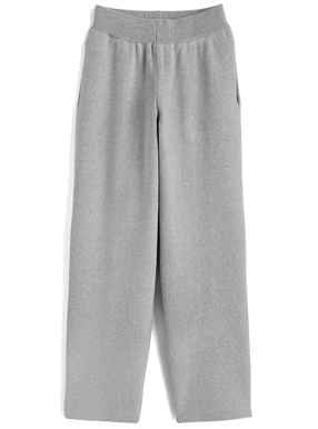 カーブニットパンツ