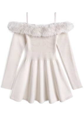 ファー・ストラップ付きオフショルダーニットミニワンピース