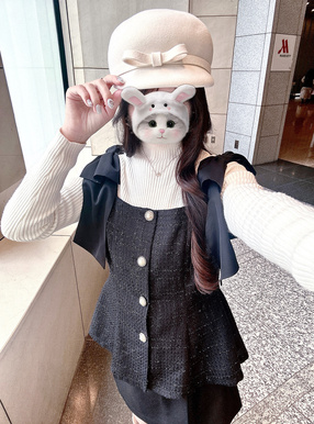 ショルダーリボンラメツイードペプラムキャミソール