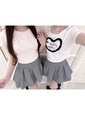 レースハートロゴサイドギャザーリブトップス