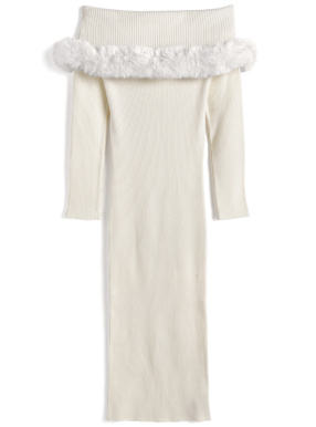 ファーオフショルダーニットワンピース