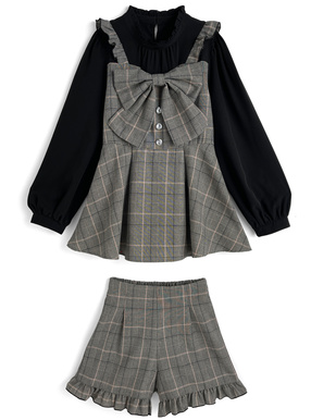 チェック柄ビッグリボンレイヤード風チュニック×フリルショートパンツセットアップ