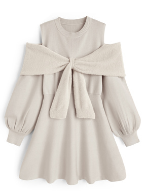 オープンショルダーシャギーリボンニットミニワンピース