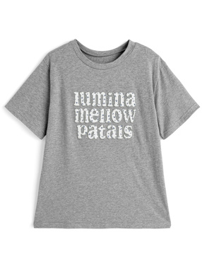 小花柄ロゴ刺繍Tシャツ