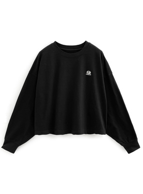 ロゴ刺繍ショート丈ロンT