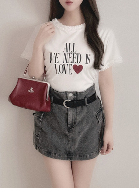 フリルロゴハートプリントTシャツ
