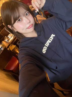 サガラ刺繍ロゴスウェットパーカー