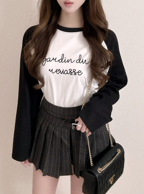 配色ラグランチェーンステッチロゴロンT