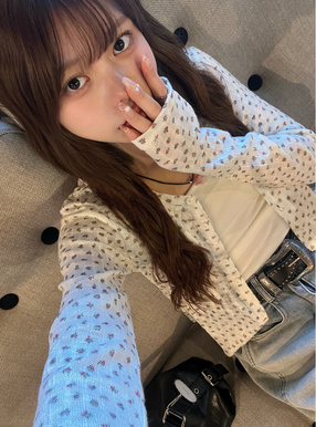 小花柄透かし編みカーディガン×キャミソールアンサンブル