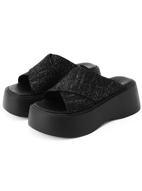 厚底ラメクロスベルトサンダル