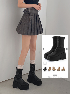 厚底レザーミドルブーツ