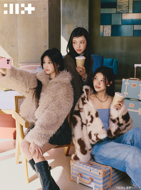 ILLIT アイリット BEB ベルトレザーロングブーツ