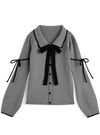 グレー